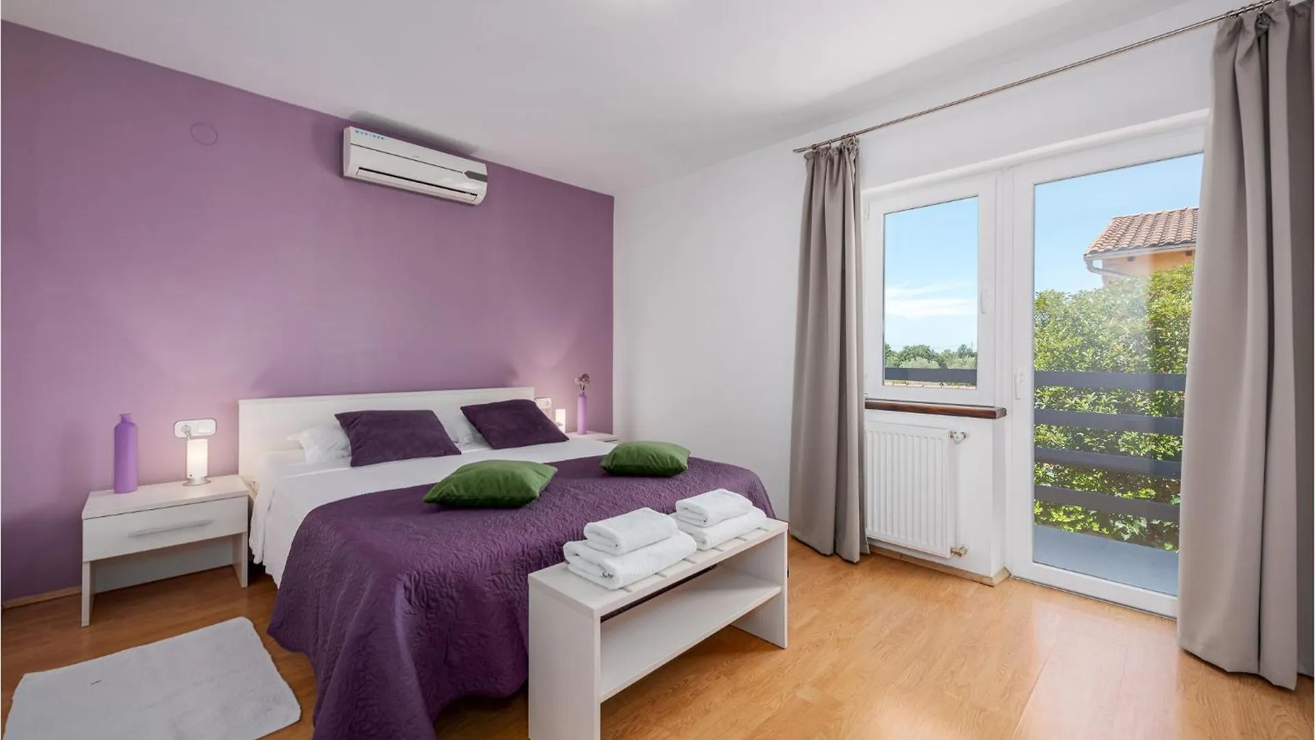 Vikendica Nice Home In Perci With Outdoor Swimming Pool Croatia