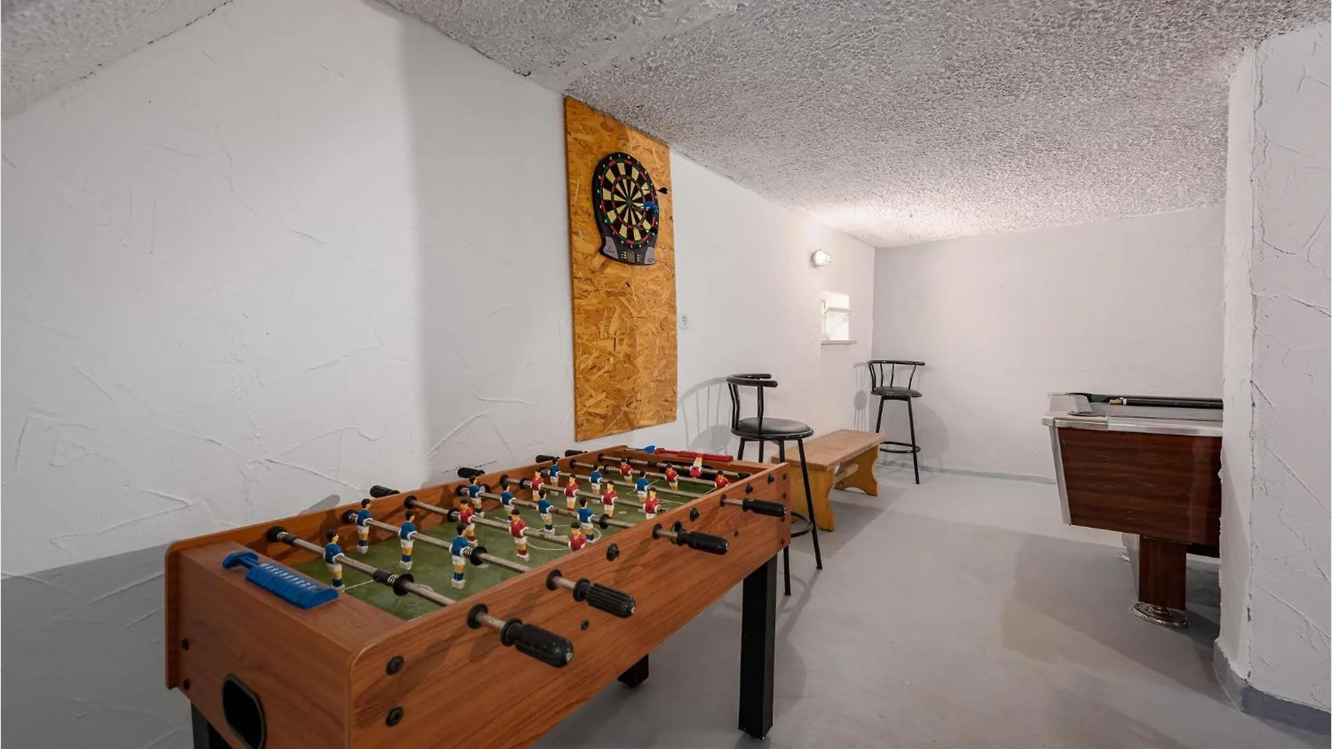 Vikendica Nice Home In Perci With Outdoor Swimming Pool